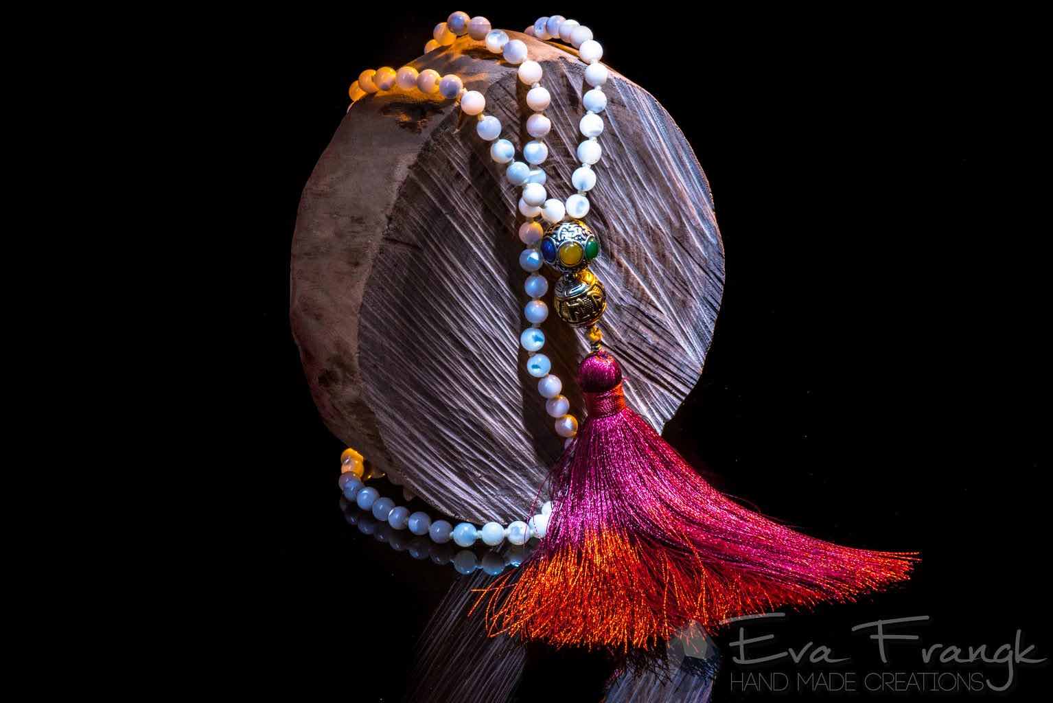 001M-EVAFRANGK-MALA-LEYKO-FILNTISI-METAKSI-3 EvaFrangk