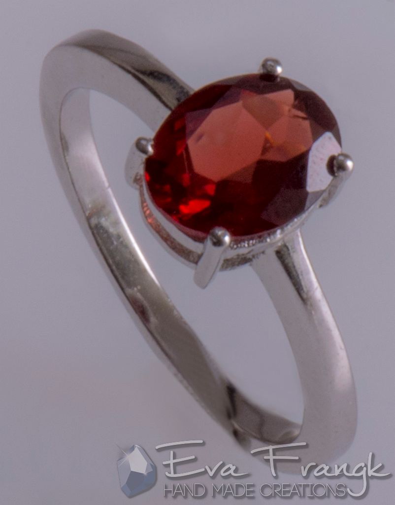 010SR-EVAFRANGK-DAXTYLIDI-KOKINOS-GRANATIS-MONOPETRO-1 EvaFrangk