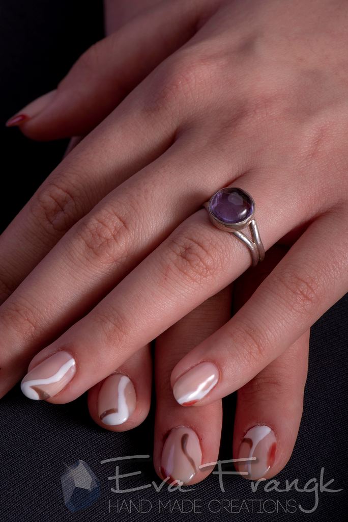 012SR-EVAFRANGK-DAXTYLIDI-AMETHYSTOS-MONOPETRO-4 EvaFrangk