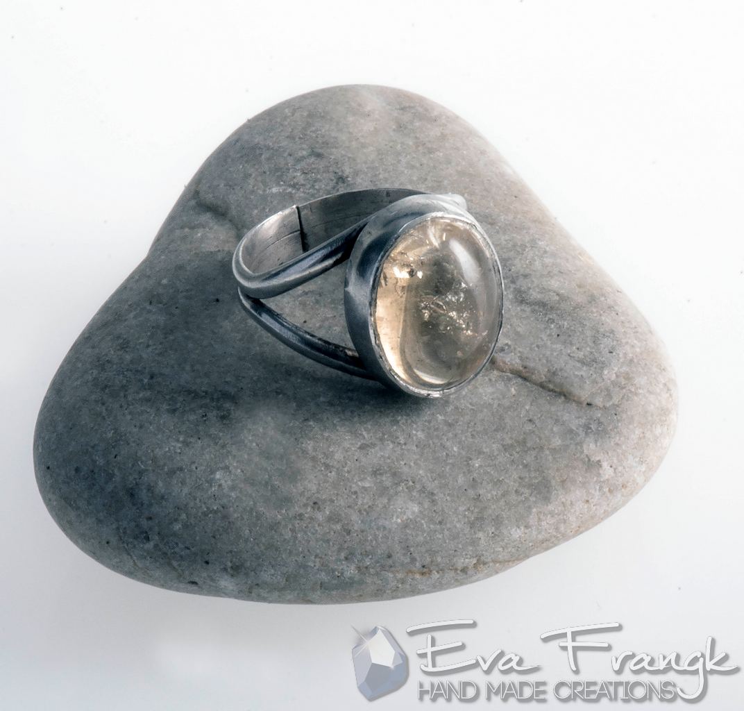 013SR-EVAFRANGK-DAXTYLIDI-KITRINOS-XALAZIAS-MONOPETRO-1 EvaFrangk