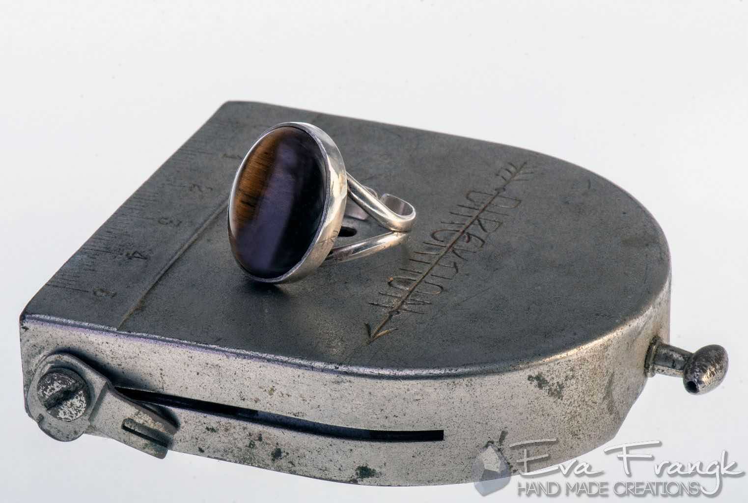 017SR-EVAFRANGK-DAXTYLIDI-MATITIGRI-MONOPETRO-5 EvaFrangk