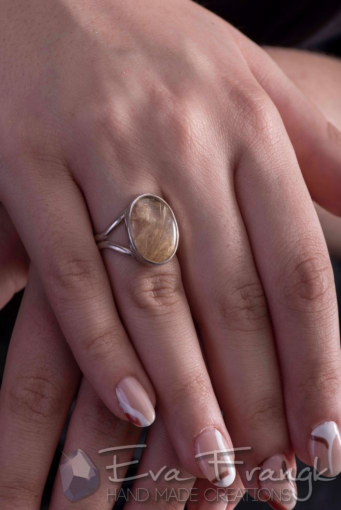 019SR-EVAFRANGK-DAXTYLIDI-XRYSO-ROYTILIO-XALAZIAS-MONOPETRO-6 EvaFrangk