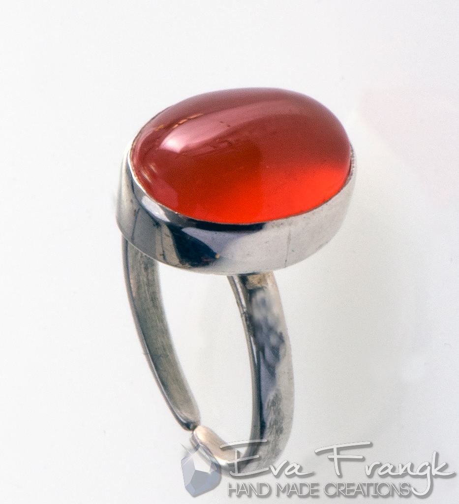 020SR-EVAFRANGK-DAXTYLIDI-KORNEOLI-MONOPETRO-1 EvaFrangk