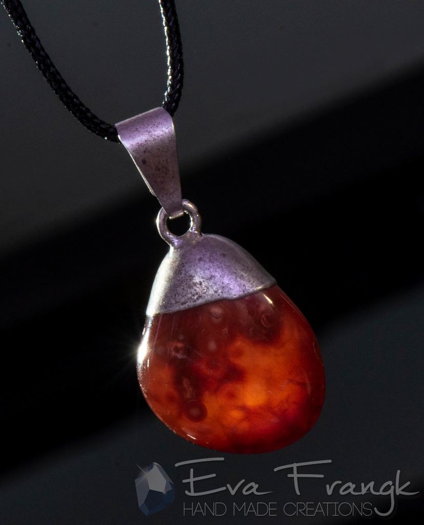 025E-EVAFRANGK-MENTAGION-FILAXTO-KORNEOLIO-MPAROK-1 EvaFrangk