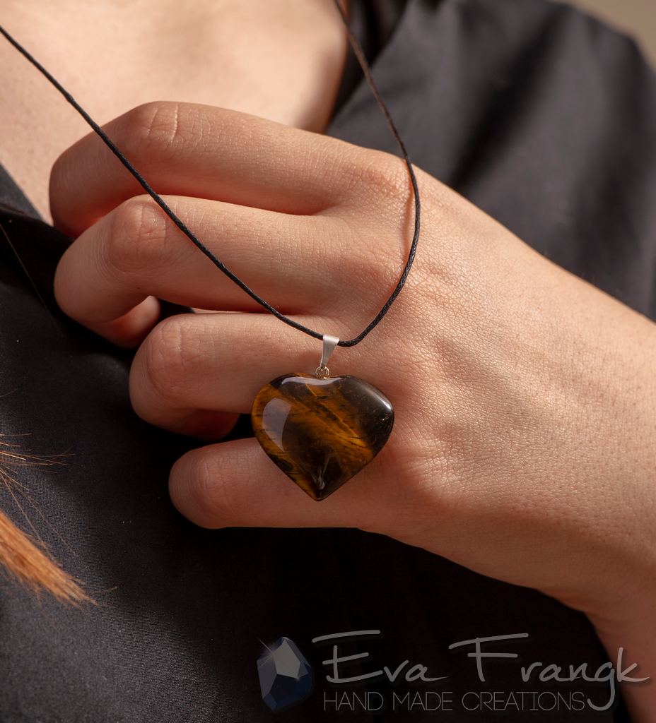 032E-EVAFRANGK-MENTAGION-FILAXTO-MATITIGRI-KARDIA-4 EvaFrangk