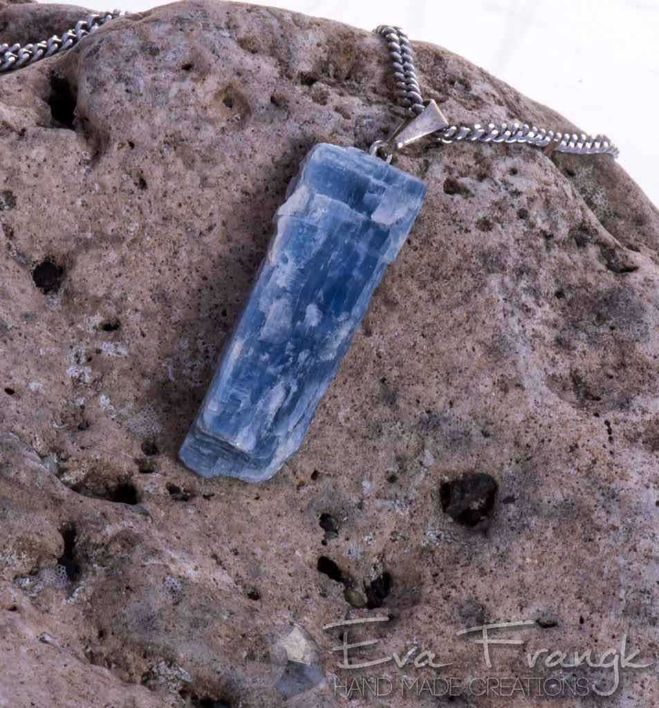 035E-EVAFRANGK-MENTAGION-FILAXTO-KYANITIS-4 EvaFrangk