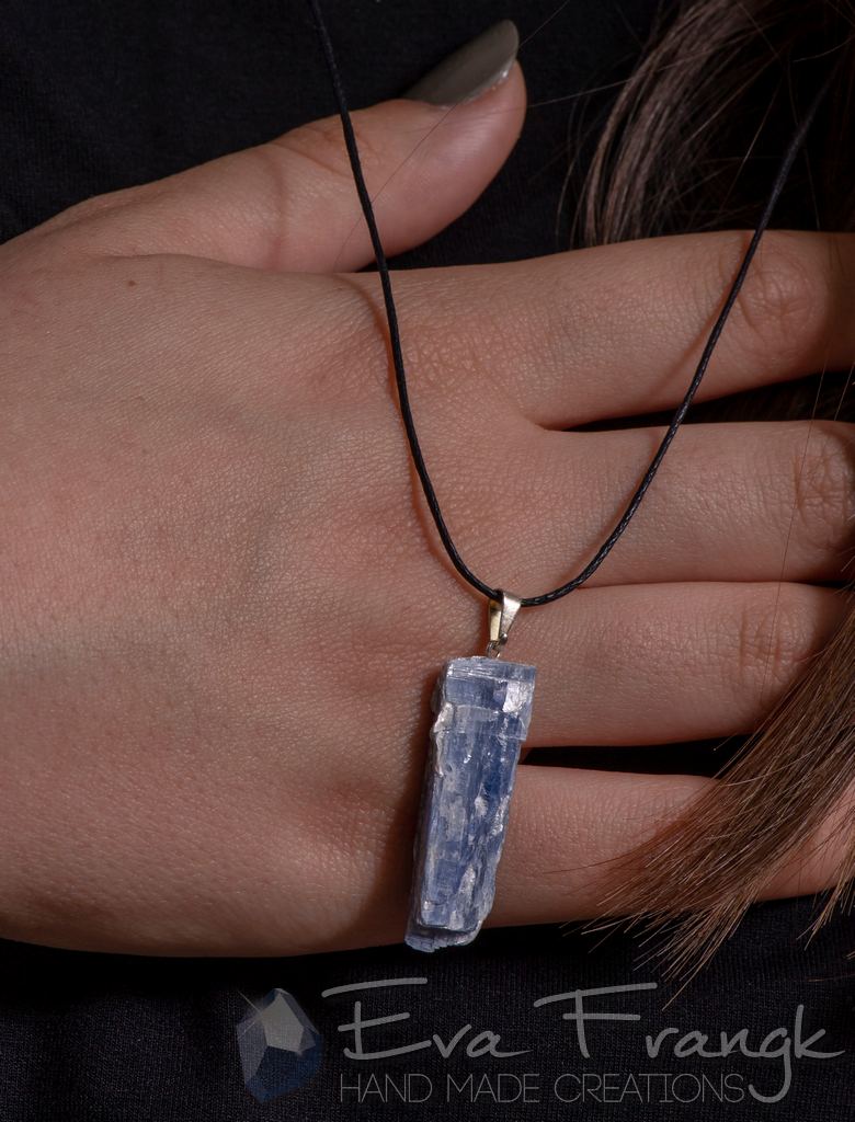 035E-EVAFRANGK-MENTAGION-FILAXTO-KYANITIS-5 EvaFrangk