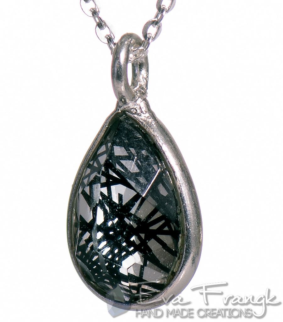 101SN-EVAFRANGK-MENTAGION-MAYRO-ROYTILIO-XALAZIAS-1 EvaFrangk