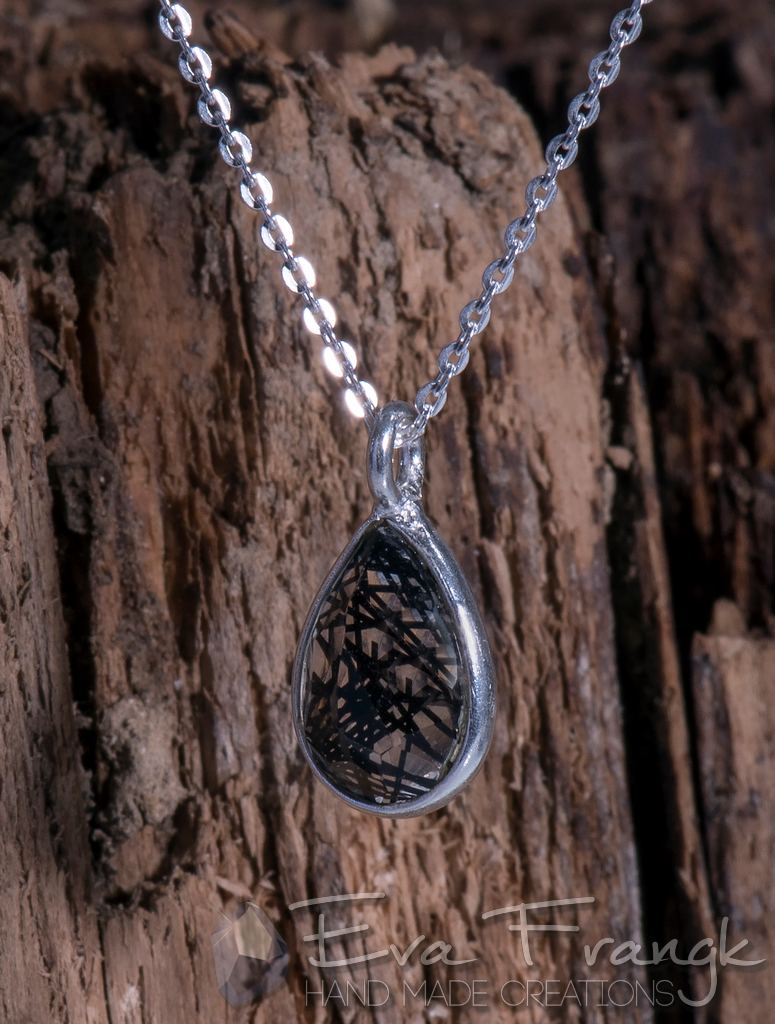 101SN-EVAFRANGK-MENTAGION-MAYRO-ROYTILIO-XALAZIAS-4 EvaFrangk