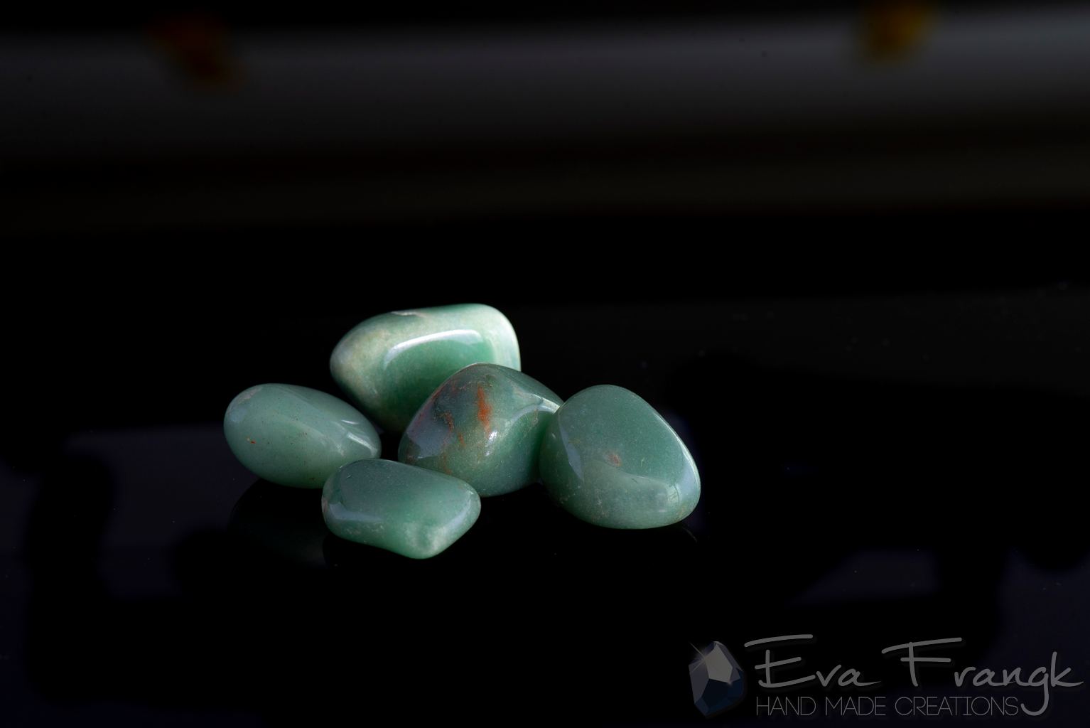 030GQ-EVAFRANGK-AVENTOYRINI-MPAROK-BOTSALO-GYALISMENO-3 EvaFrangk