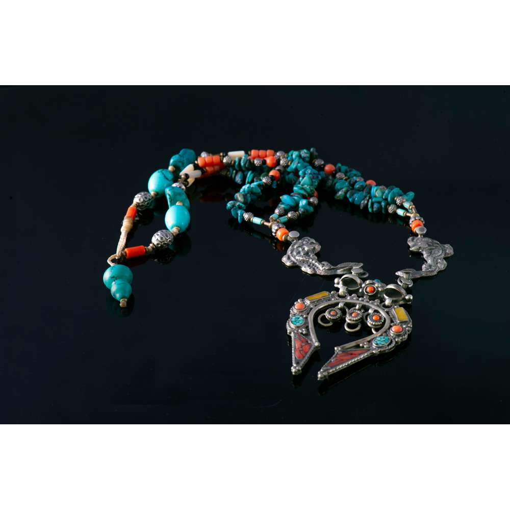 002R-EVAFRANGK-KOLIE-KORALI-TYRKOYAZ-MPOXO-6 Handmade Necklace with turquoise, coral and silver elements