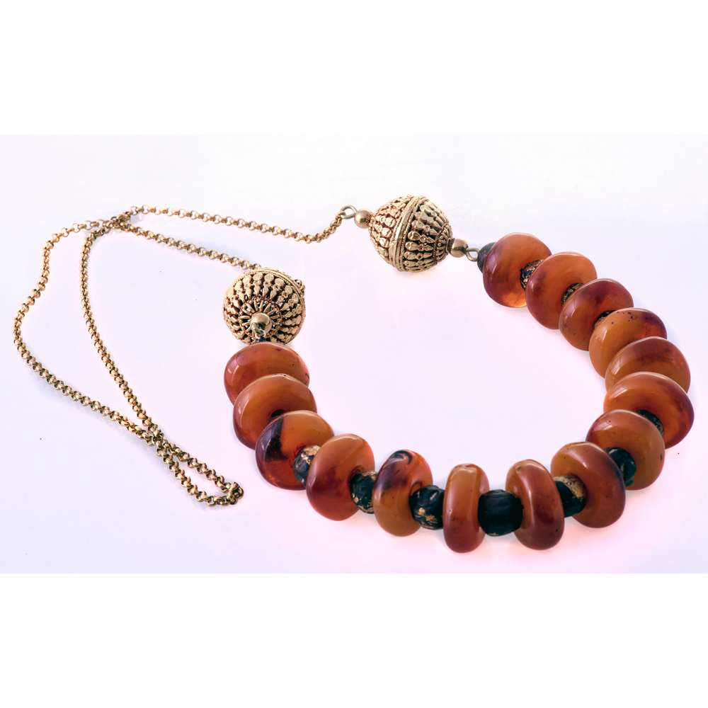003R-EVAFRANGK-KOLIE-KEXRIMPARI-XRYSO-1 Handmade necklace with amber and gold elements