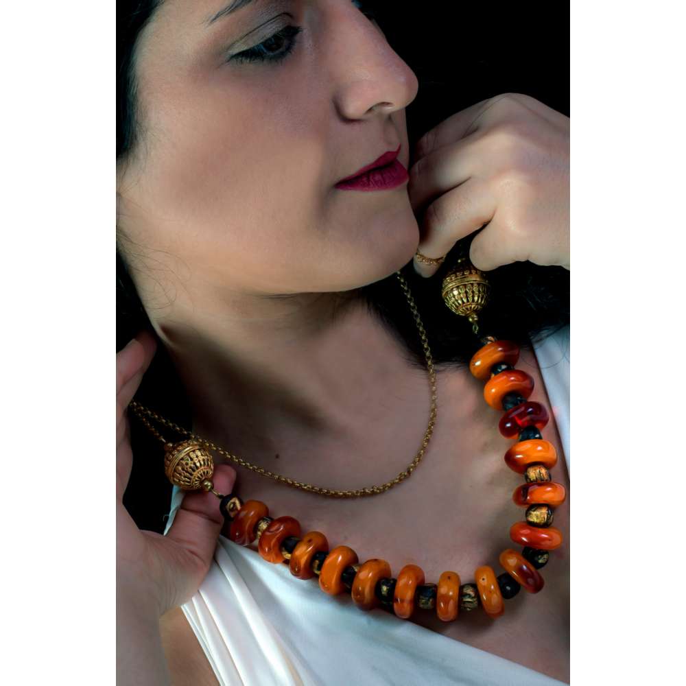 003R-EVAFRANGK-KOLIE-KEXRIMPARI-XRYSO-5 Handmade necklace with amber and gold elements