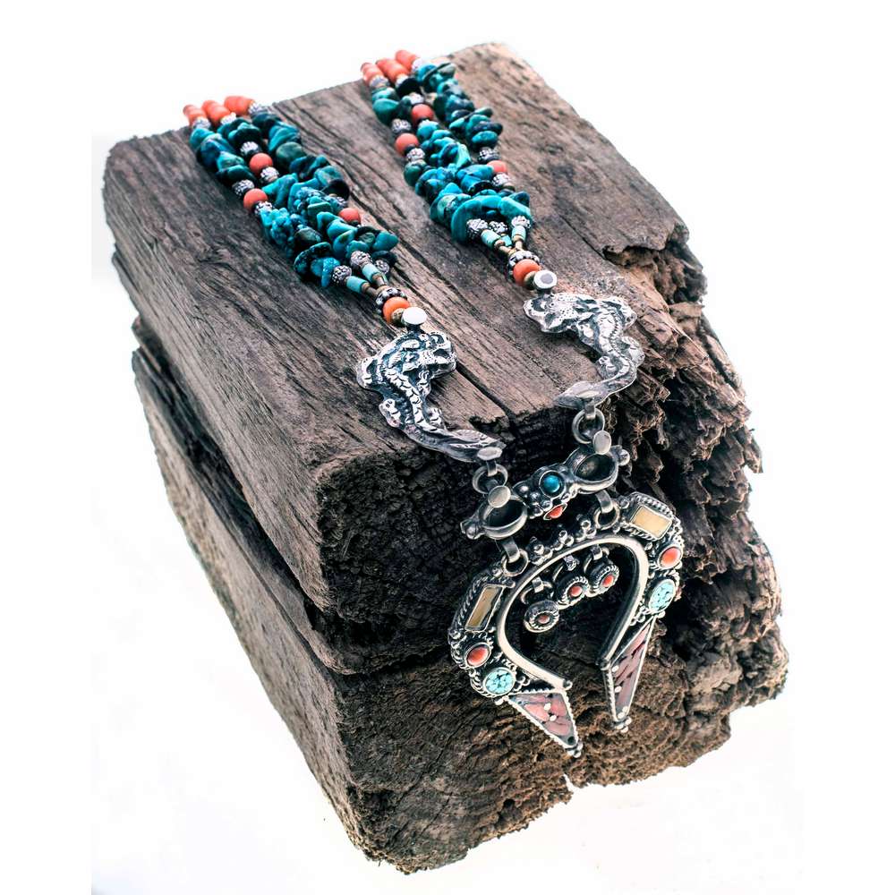_DSC6976 Handmade Necklace with turquoise, coral and silver elements