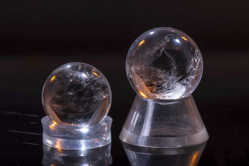 001BAL EVAFRANGK SFAIRA MPALA CRYSTAL XALAZIAS 1 001BAL EVAFRANGK SFAIRA MPALA CRYSTAL XALAZIAS 1