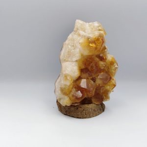 07RAF EVAFRANGK KITRIIS CITRINE XALAZIAS AKATERGASTA PETROMATA 4