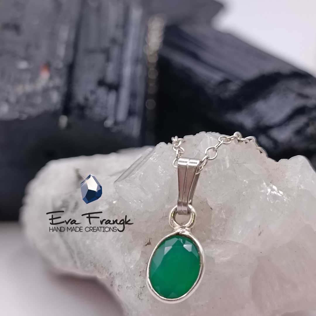 174 eva frangk - ημιπολύτιμοι λίθοι μενταγιόν με πράσινο όνυχα